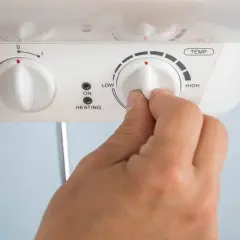Bojler elektryczny ile pobiera prądu? Poznaj ukryte koszty energii