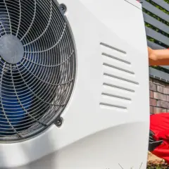 Piec elektrodowy czy pompa ciepła – który wybór pozwoli zaoszczędzić?