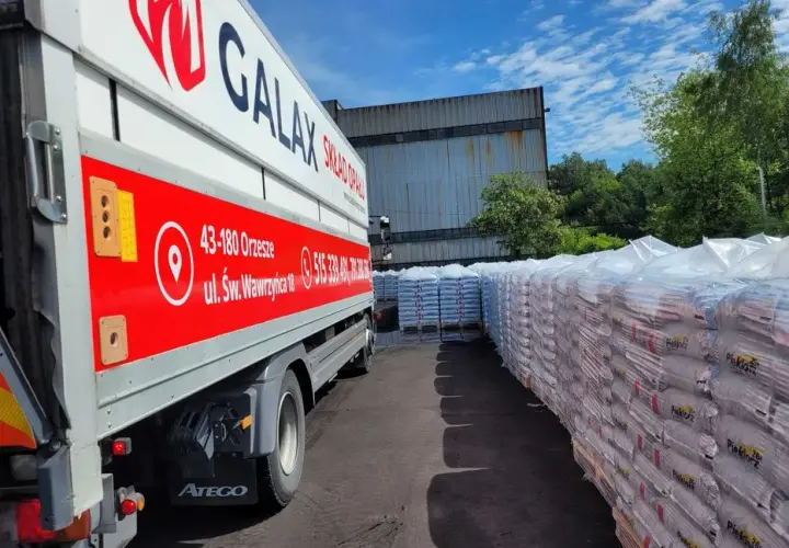 Gdzie najtaniej kupić ekogroszek? Porównaj ceny i oferty dostawców
