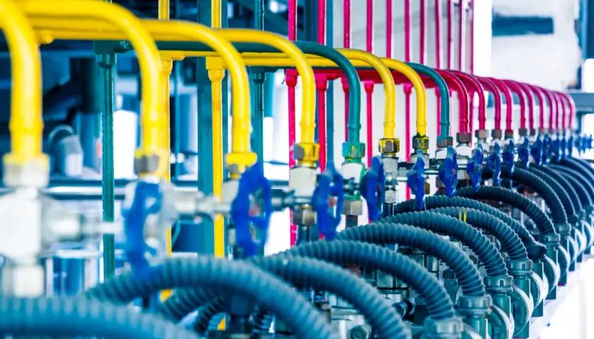 Pompy śrubowe w przemyśle petrochemicznym - gdzie znajdują zastosowanie?